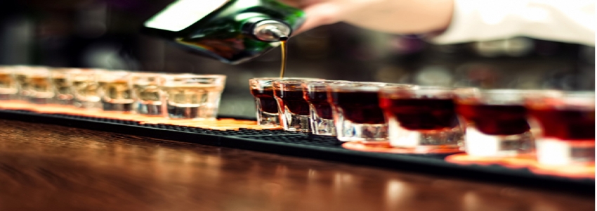 Alkollü içkiye yüzde 15 ÖTV zammı