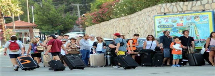 Türk turistler Yunan adalarına akın ediyor