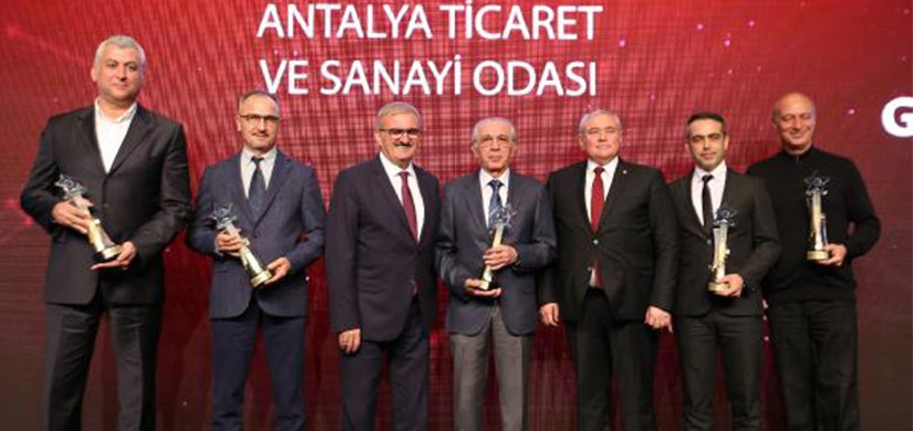 Antalya ekonomisini güçlendirenler ödüllendirdi