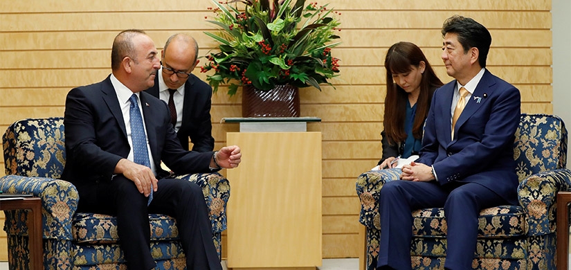 Dışişleri Bakanımız, Japonya Başbakanı ile görüştü