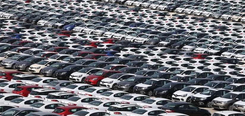 Otomobil ve hafif ticari araç pazarı daraldı     