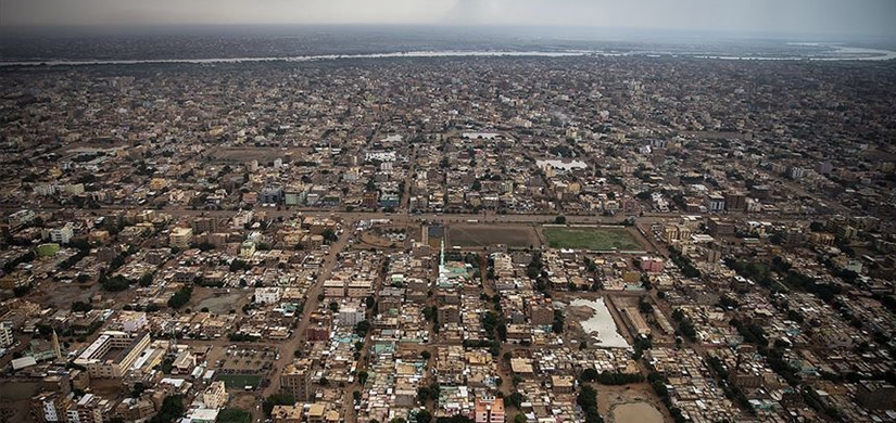 Sudan'da yaşanan gerginliğe şimdi de elektrik kesintisi eklendi
