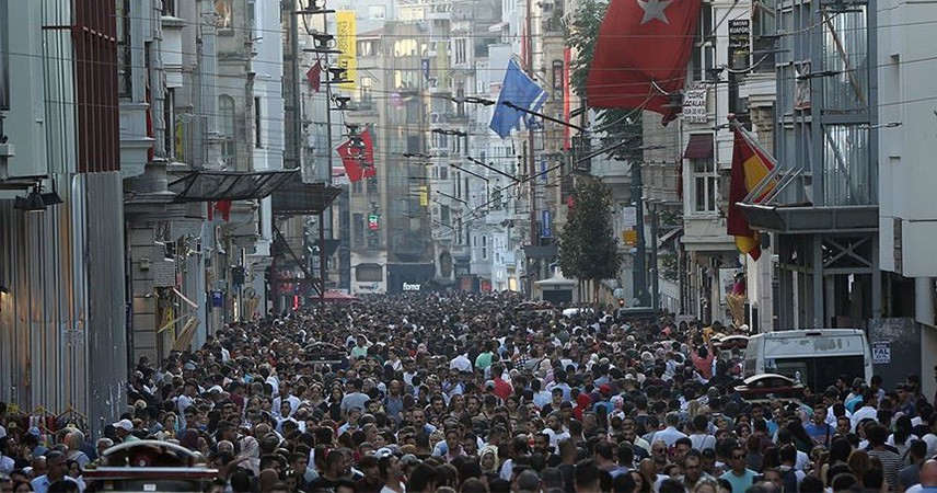 15 bin Suriyeli Türkiye'de iş yeri açtı