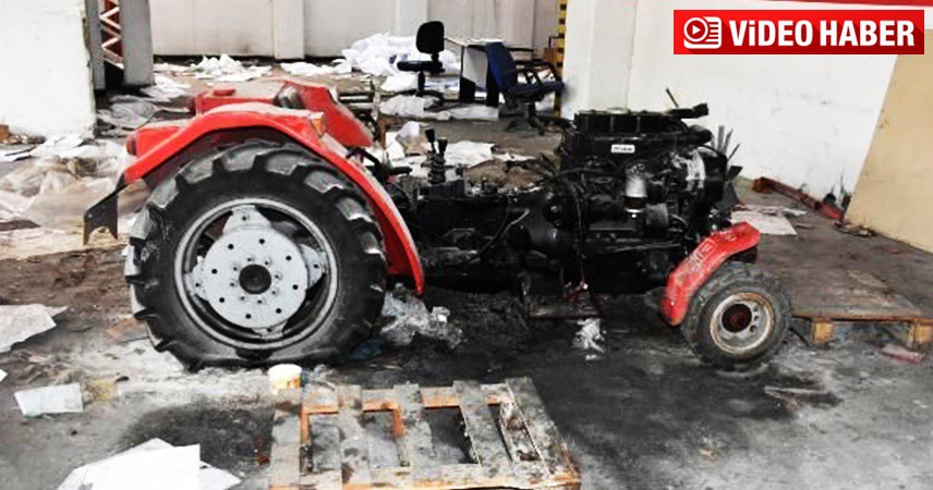 Başıboş bırakılan traktör fabrikası yağmalanıyor