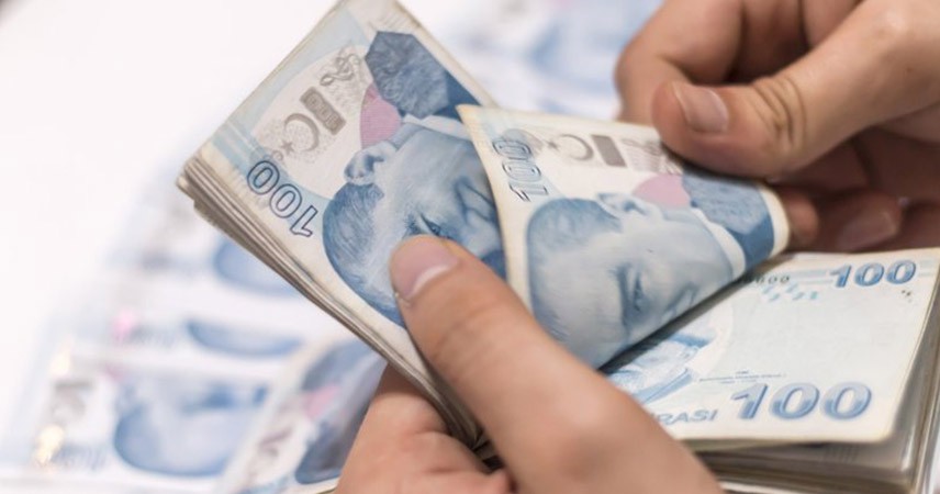 Memurlar zam taleplerini dile getirdi