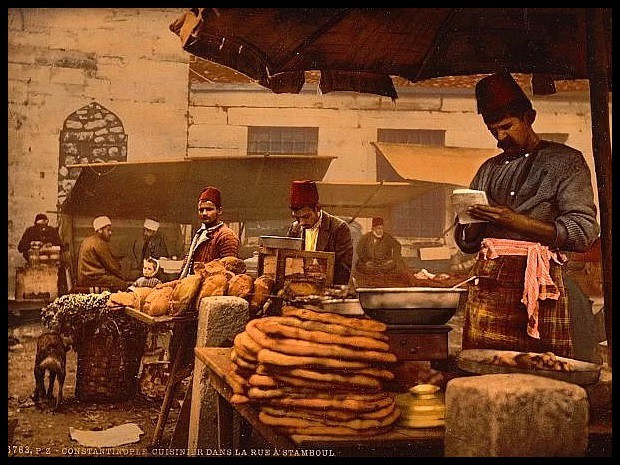 124 yıl önceki İstanbul hayatının renkli fotoğrafları