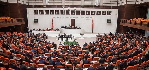 Milletvekillerinin maaşı 2020'de 24 bin 471 lira oluyor