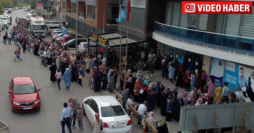 Bursa'daki iş bulma kuyruğu uzadıkça uzadı