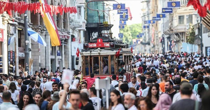 İstanbul'a gelen turist sayısında artış var