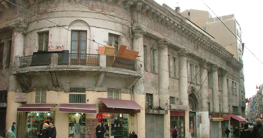 Eskinin Narmanlı Hanı, bugünün buluşma noktası