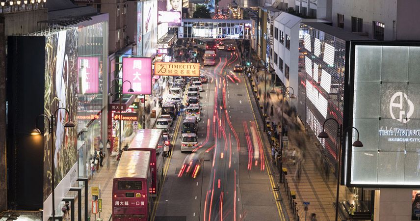 Hong Kong 10 yıl sonra resesyona girdi