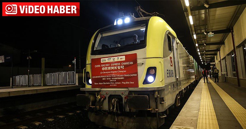 Çin'den gelen yük treni, Marmaray'dan Avrupa'ya geçti