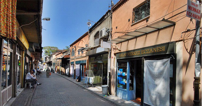 Tarihi Balat Çarşısı, her devirde çekim noktası oldu