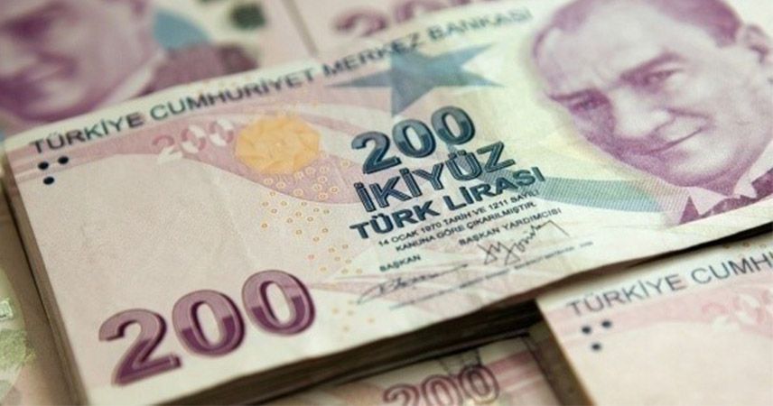 İşveren, işçinin maaşından keyfine göre kesinti yapamaz