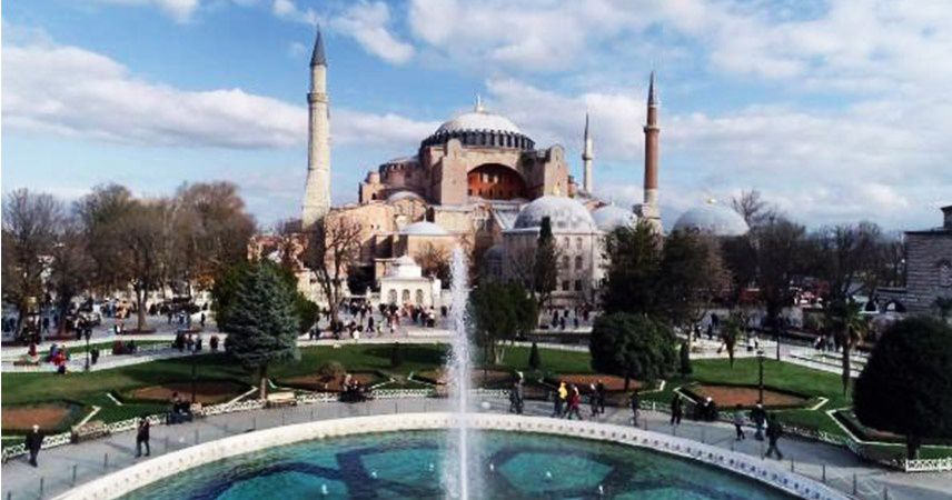 İstanbul'a 10 ayda gelen yabancı turist sayısı 12 milyonu aştı