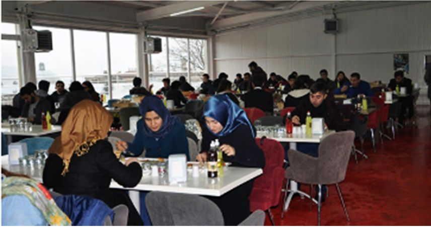 İstanbul Üniversitesi öğrencilerine ders yılı ortasında yemek şoku