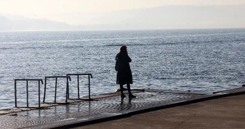 İşçinin hakaret içermeyen sitemi, kovulma nedeni değil