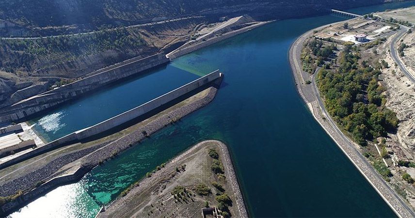 Üç büyük barajda enerji üretimi yüzde 106 arttı