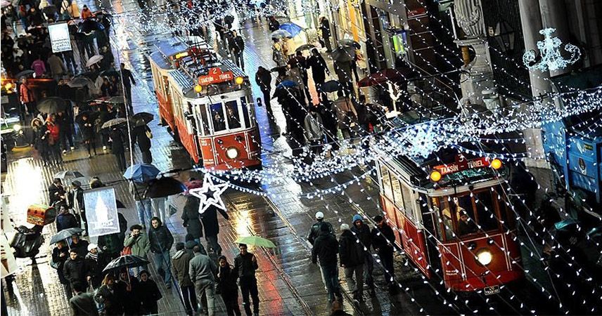 İstanbul'un alışveriş caddelerinde işler yolunda