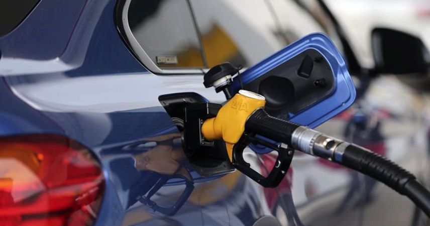 Benzine 13 kuruş zam yapıldı