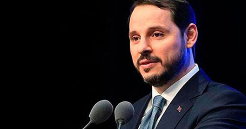 Bakan Albayrak'tan 'sokaklar gençlerle güzel' mesajı