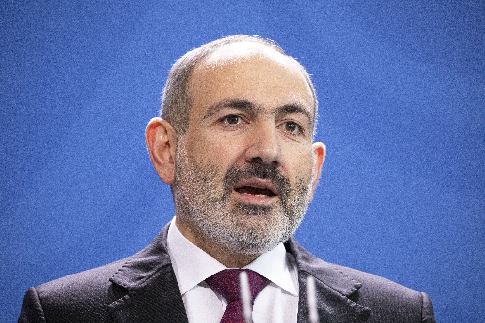 Paşinyan’a bir şok daha