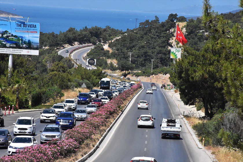 Bunun yanı sıra Bodrum'da bayram trafiği çok yoğundu.