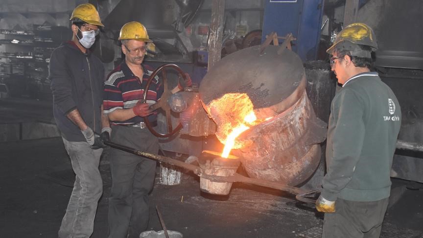 Kayıt dışı çalışan sayısı, martta yüzde 33,9'a yükseldi.