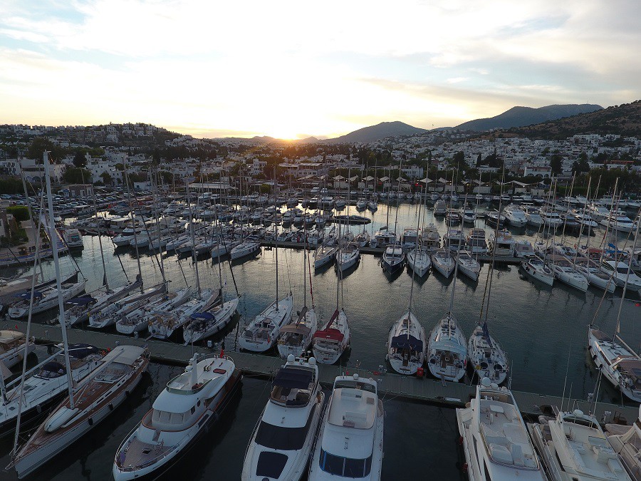 Bodrum teknelerle bütünleşmiş bir ilçe. Orada bir fotoğraf karesinde mutlaka bir tekne vardır. (Fotoğraf: Milta Bodrum Marina)