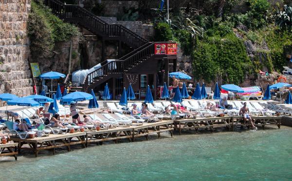 Turizmdeki büyümenin çift haneli olması bekleniyor.