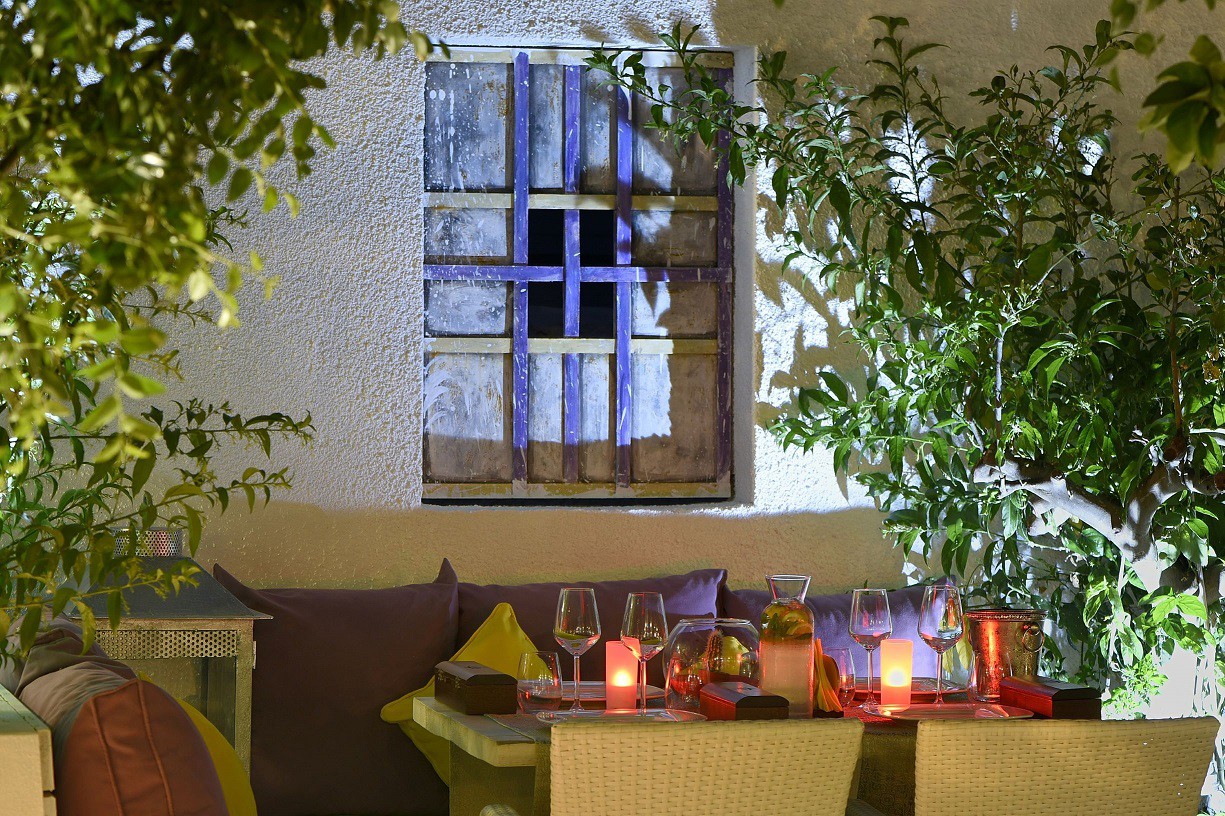 Bodrum'daki birbirinden değişik mekanlarda aslında mimari yapısından ortak dokular ve Ege mutfağından detaylar bulmak mümkün.