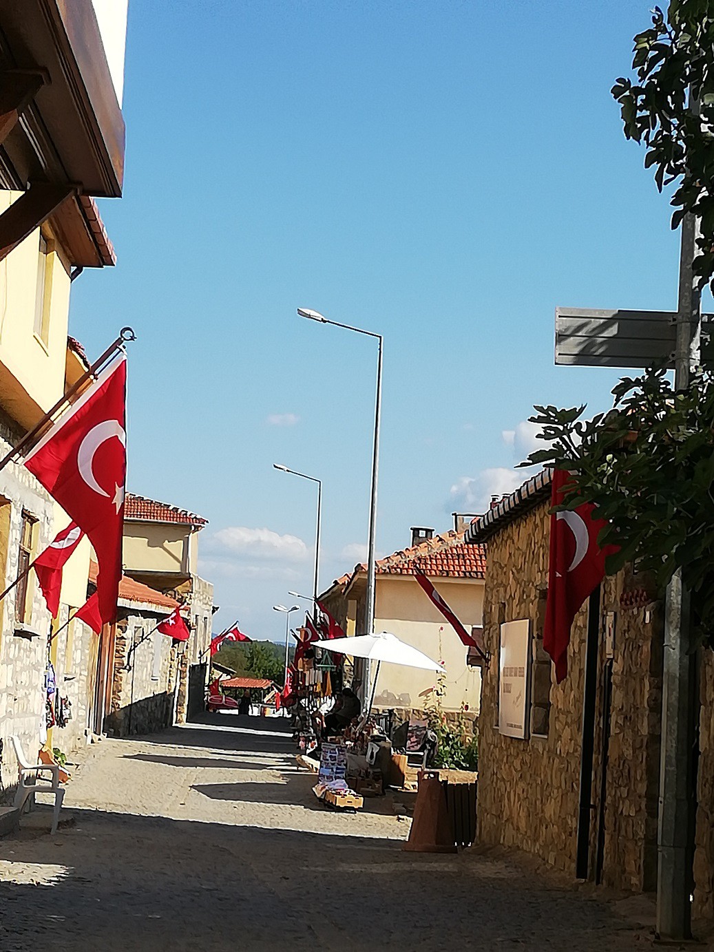 KÖYÜ DÜNYA TANIYOR
Bu tarihi özellikleriyle özelliği ile Bigalı köyünü sadece Türkiye değil tüm dünya tanıyor.