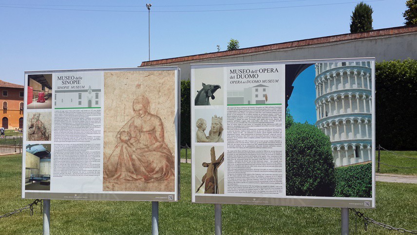 TANITIM VE YÖNLENDİRME KONUSU İYİ ELE ALINMIŞ
Alan bilgilendirme panoları ile doldurulmuştu. Genelde yön tabelaları ve panoları turizme hizmet vermesi açısından çok başarılı buldum,.