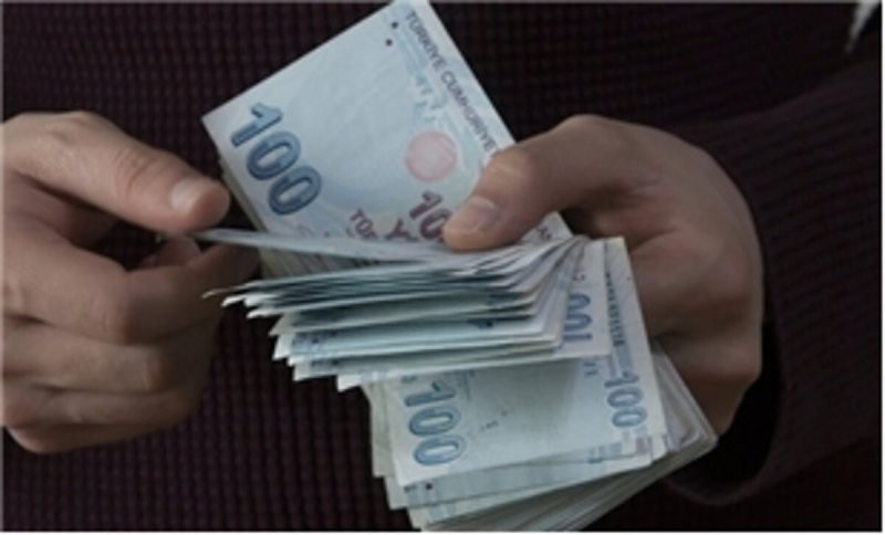 KENDİ LİBOR'UMUZ TLREF OLUŞTURULDU / Ağustos ayı itibari ile kendi LIBOR'umuz TLREF oluşturuldu. Dünyada faiz oranını belirlemek için en yaygın olarak kullanılan oranlardan biri olan LIBOR’un, 2021 sonu itibarı ile tamamen kullanımdan kalkacak olması nedeniyle Uluslararası Standartlarla Uyumlu Türk Lirası Referans Faiz Oranımız TLREF ağustos ayından itibaren hesaplanmaya başladı.