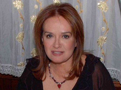 MÜJDE AR / Kuralların, tabuların olduğu Türk Sineması’nın oyunculuk adına yaptığı devrim, Türk Sineması’na yeni bir anlayış getirir.
